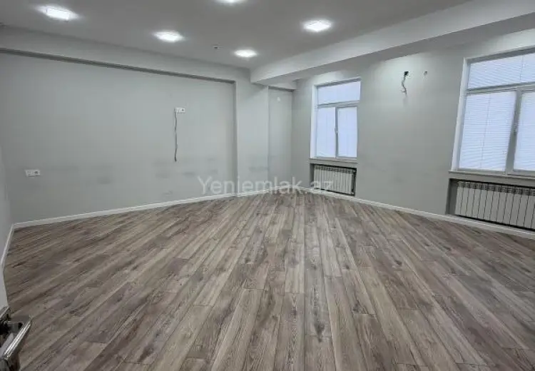 288 000 AZN - 162 m² Obyekt / Ofis Satılır, 10-cu mikrorayon, Sumqayıt