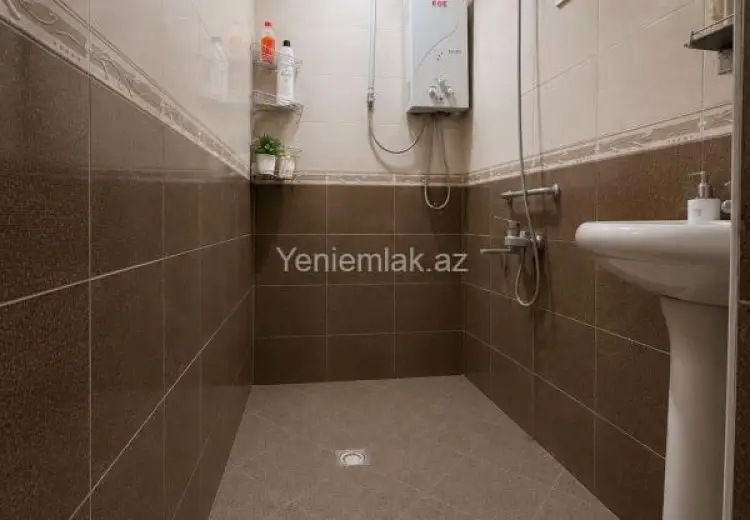 220 000 AZN - 4 otaqlı mənzil Satılır, Bakıxanov qəs., Sabunçu, Bakı