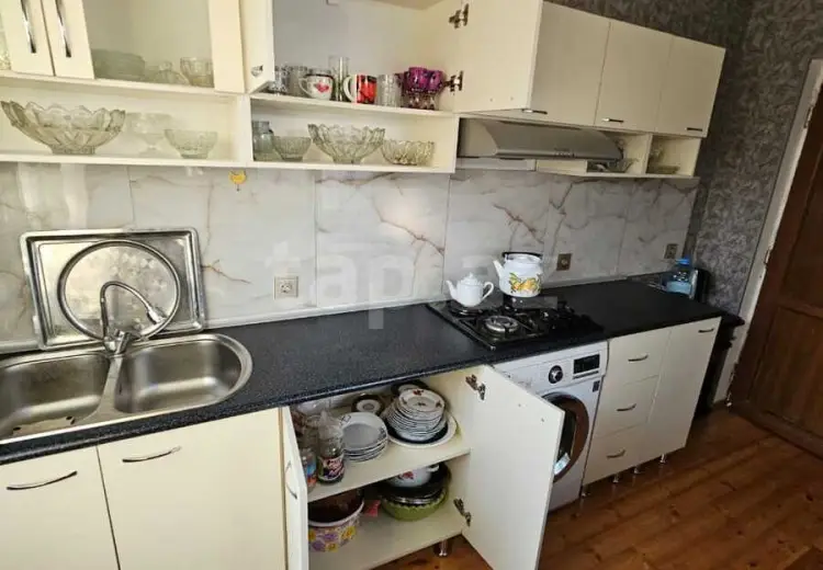500 AZN - 3 otaqlı mənzil Kirayə (aylıq), Qəbələ