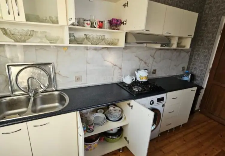500 AZN - 3 otaqlı mənzil Kirayə (aylıq), Qəbələ