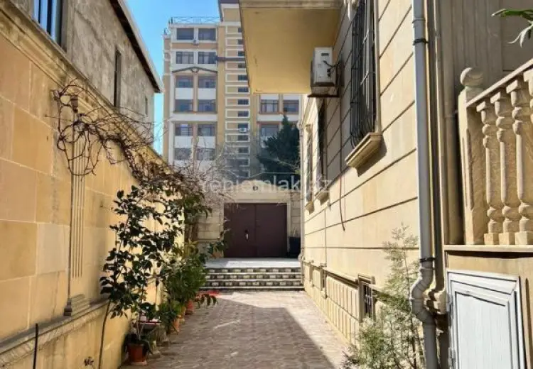 1 250 000 AZN - 9 otaqlı mənzil Satılır, 6-cı mikrorayon, Nəsimi, Bakı