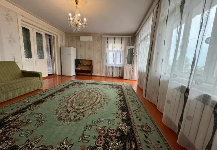 400 AZN - 4 otaqlı mənzil Kirayə (aylıq), Gəncə