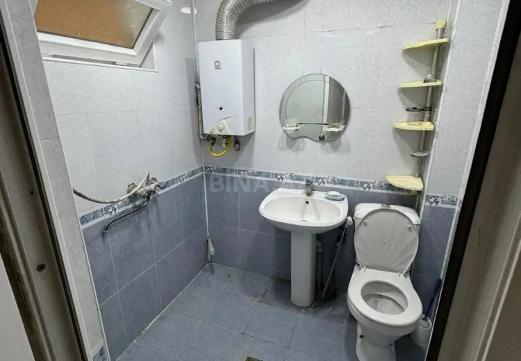 400 AZN - 4 otaqlı mənzil Kirayə (aylıq), Gəncə