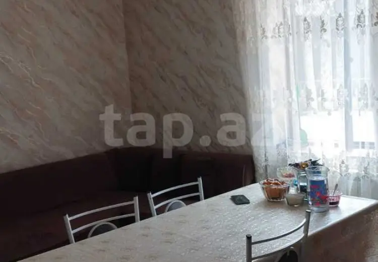 160 AZN - 6 otaqlı mənzil Kirayə (aylıq), Qazax
