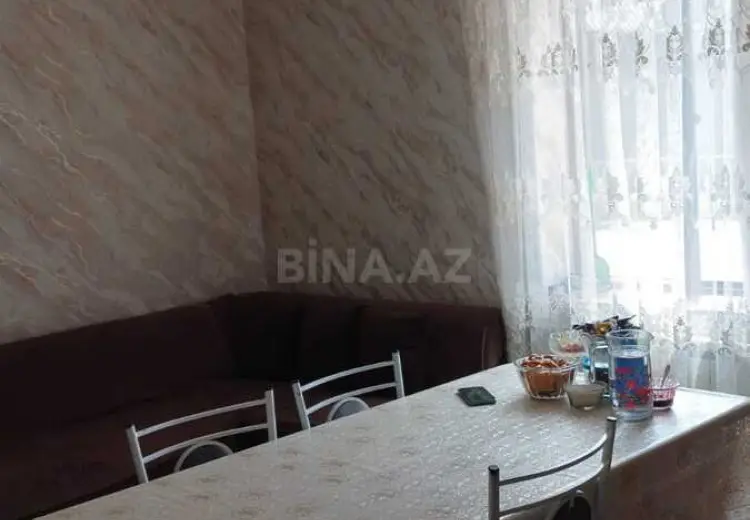 160 AZN - 6 otaqlı mənzil Kirayə (aylıq), Qazax