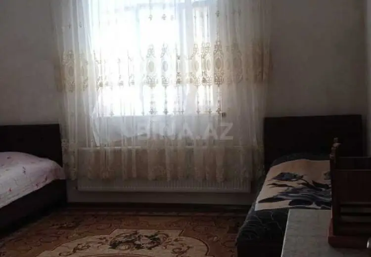 160 AZN - 6 otaqlı mənzil Kirayə (aylıq), Qazax