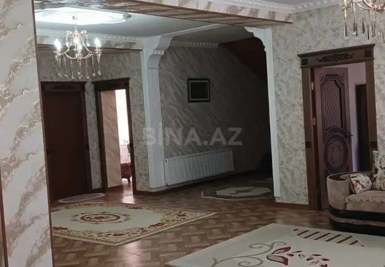 160 AZN - 6 otaqlı mənzil Kirayə (aylıq), Qazax
