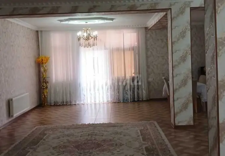 160 AZN - 6 otaqlı mənzil Kirayə (aylıq), Qazax