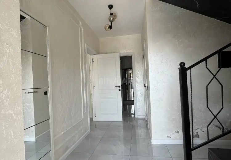 800 AZN - 5 otaqlı mənzil Kirayə (aylıq), Qəbələ