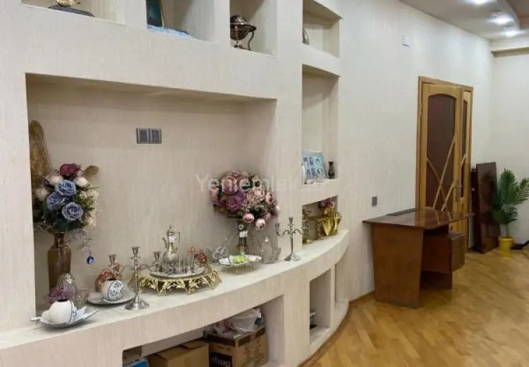 1 230 AZN - 4 otaqlı mənzil Kirayə (aylıq), Yasamal qəs., Yasamal, Bakı