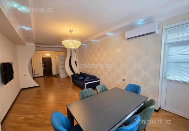 900 AZN - 3 otaqlı mənzil Kirayə (aylıq), 8-ci mikrorayon, Binəqədi, Bakı