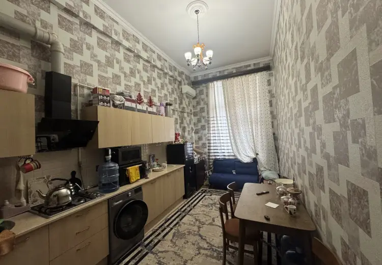 158 000 AZN - 1 otaqlı mənzil Satılır, Bayıl qəs., Salyan