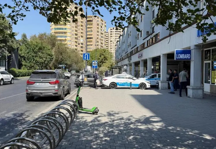 1 000 AZN - 3 otaqlı mənzil Kirayə (aylıq), Bakı