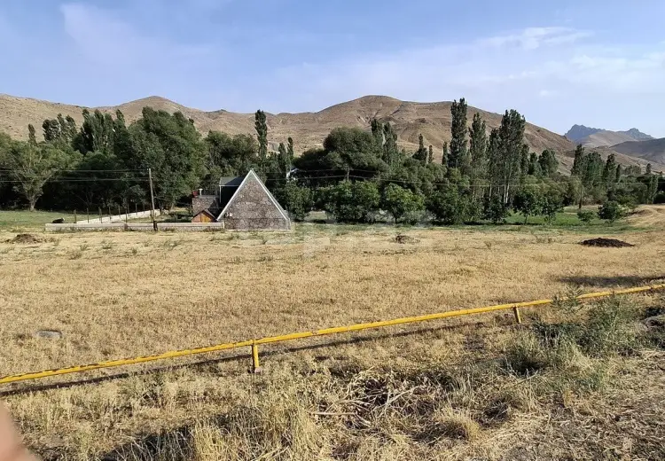 40 000 AZN - 4 otaqlı mənzil , Naxçıvan MR