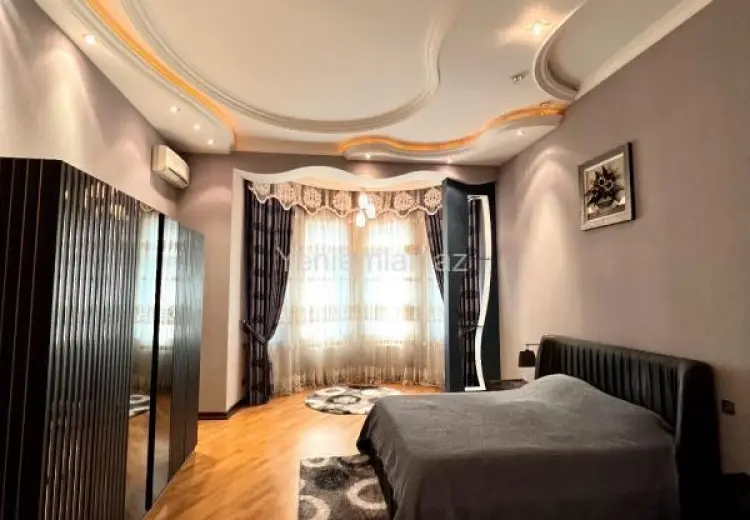 1 750 000 AZN - 10 otaqlı mənzil Satılır, Qaraçuxur qəs., Suraxanı, Bakı