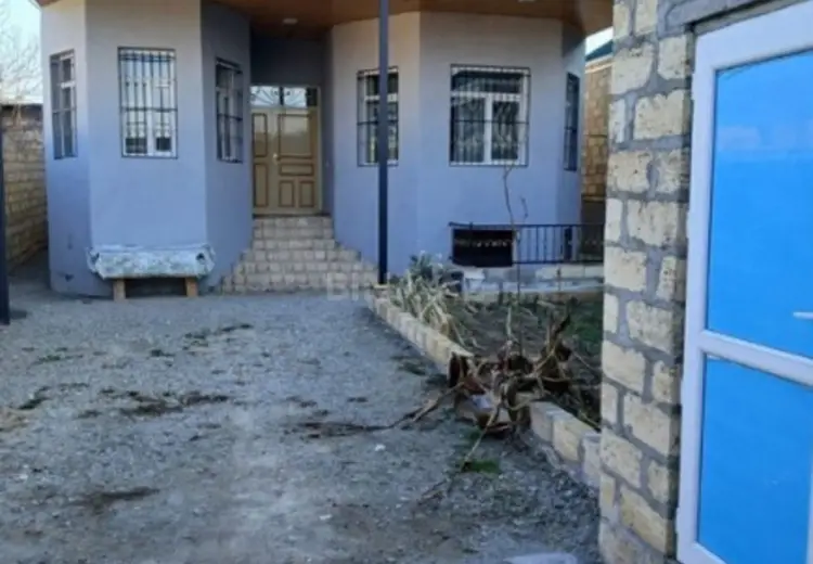 130 000 AZN - 4 otaqlı mənzil Satılır, Göygöl