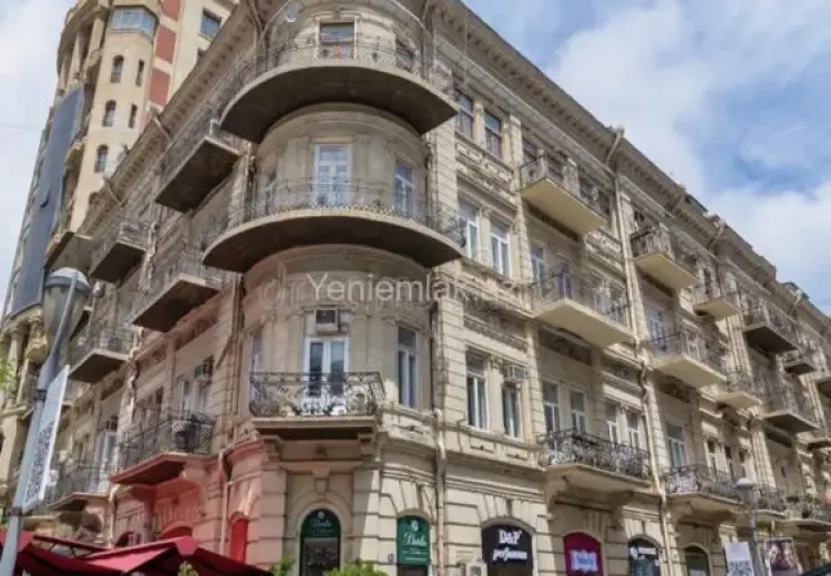 5 700 AZN - 64 m² Obyekt / Ofis Kirayə (aylıq), Səbail, Bakı