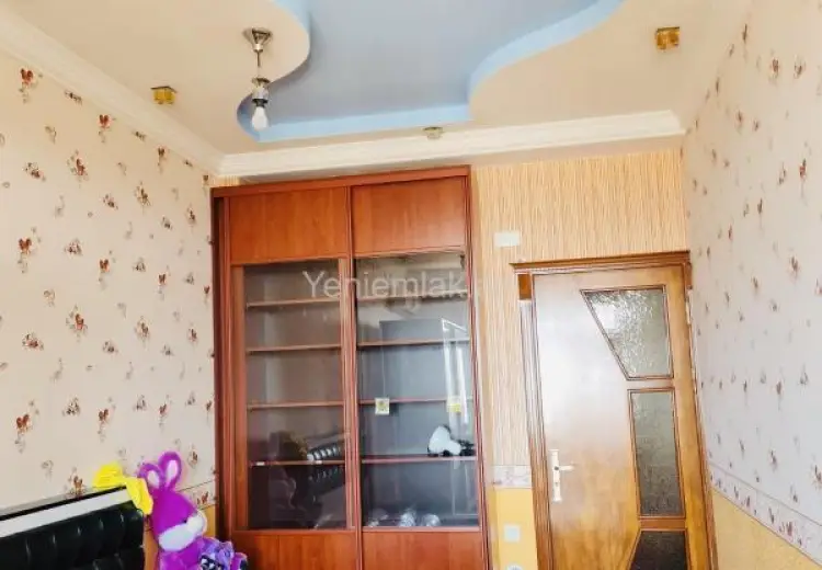 250 000 AZN - 3 otaqlı mənzil Satılır, 8-ci kilometr, Nizami, Bakı