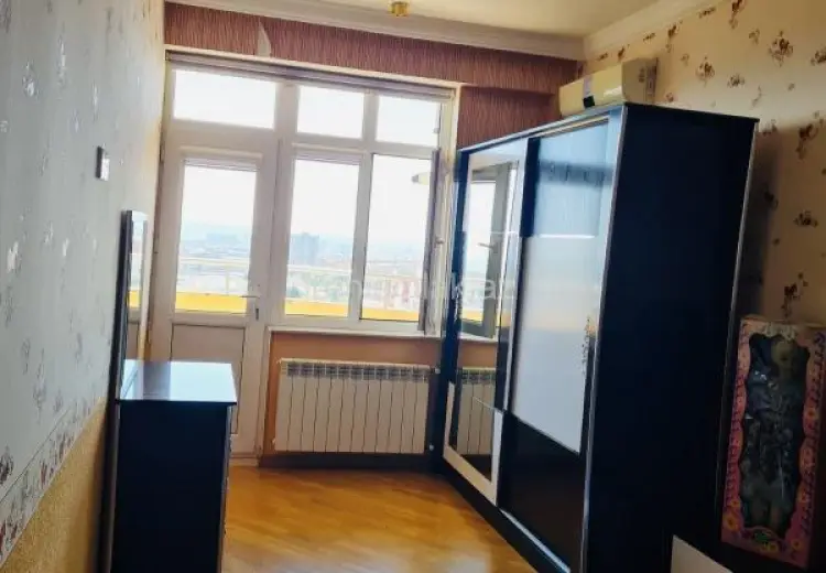 250 000 AZN - 3 otaqlı mənzil Satılır, 8-ci kilometr, Nizami, Bakı
