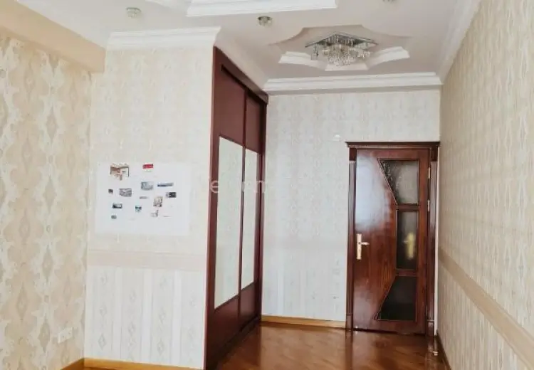 250 000 AZN - 3 otaqlı mənzil Satılır, 8-ci kilometr, Nizami, Bakı