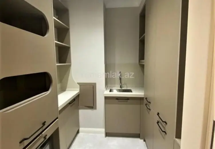 4 000 AZN - 3 otaqlı mənzil Kirayə (aylıq), Nəsimi, Bakı
