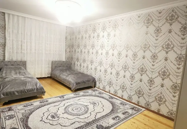499 AZN - 4 otaqlı mənzil Kirayə (aylıq), Gəncə