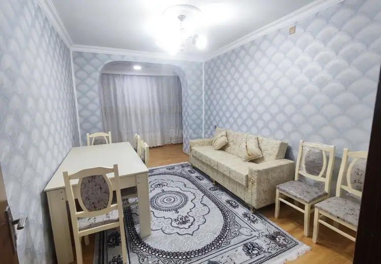 500 AZN - 4 otaqlı mənzil Kirayə (aylıq), Gəncə