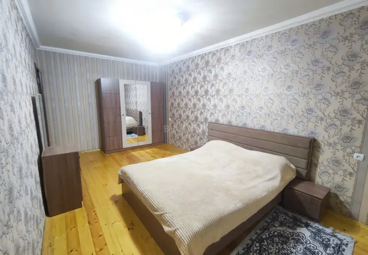 500 AZN - 4 otaqlı mənzil Kirayə (aylıq), Gəncə