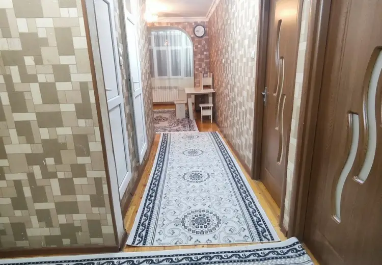 500 AZN - 4 otaqlı mənzil Kirayə (aylıq), Gəncə