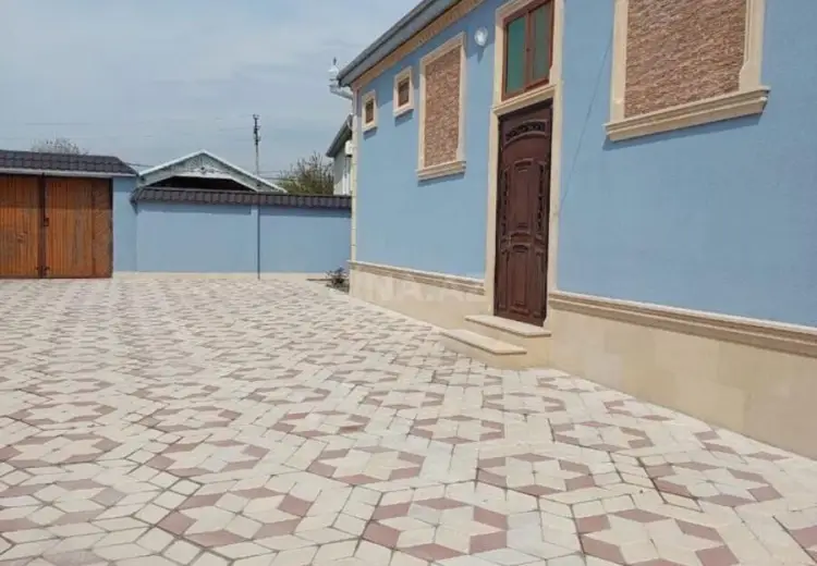 700 AZN - 4 otaqlı mənzil Kirayə (aylıq), Qəbələ