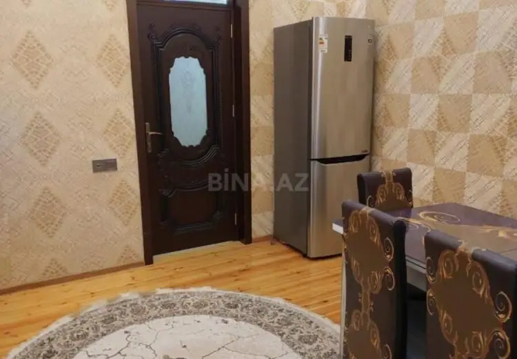 700 AZN - 4 otaqlı mənzil Kirayə (aylıq), Qəbələ