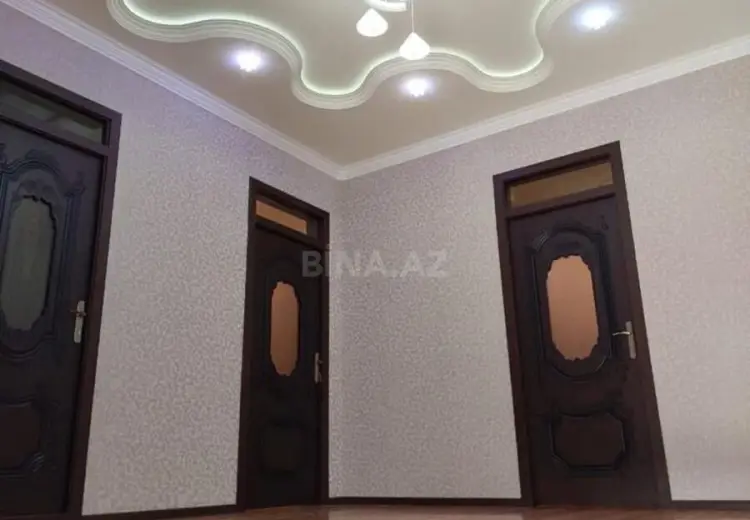 700 AZN - 4 otaqlı mənzil Kirayə (aylıq), Qəbələ