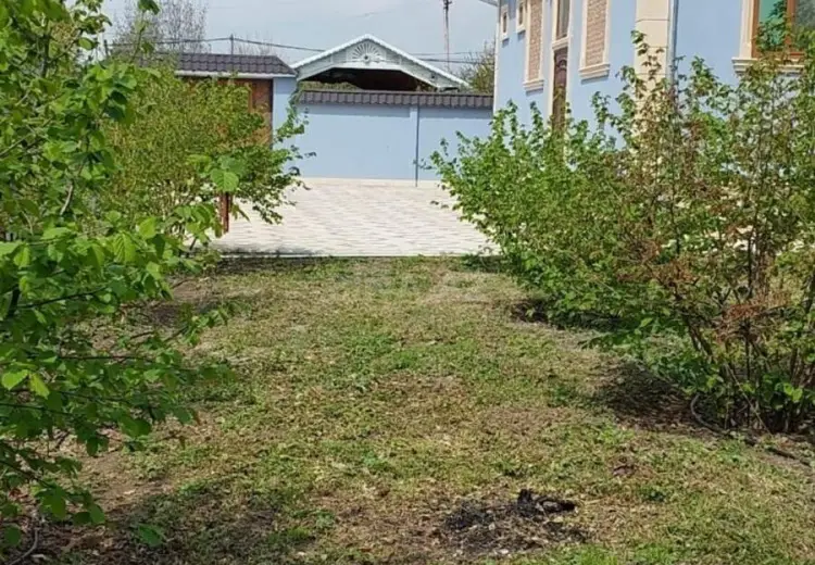 700 AZN - 4 otaqlı mənzil Kirayə (aylıq), Qəbələ