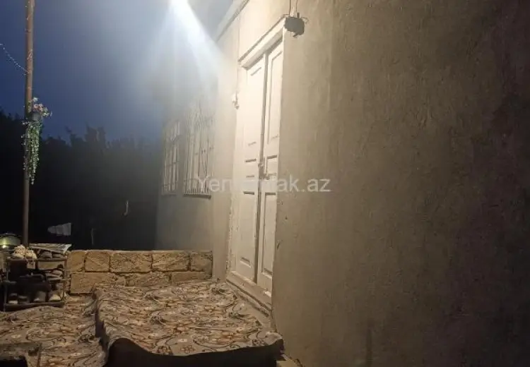 250 AZN - 3 otaqlı mənzil Kirayə (aylıq), Quba