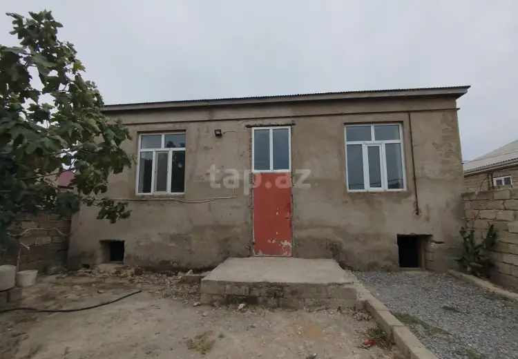 300 AZN - 3 otaqlı mənzil Kirayə (aylıq), Bakı