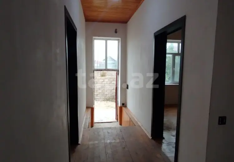 300 AZN - 3 otaqlı mənzil Kirayə (aylıq), Bakı