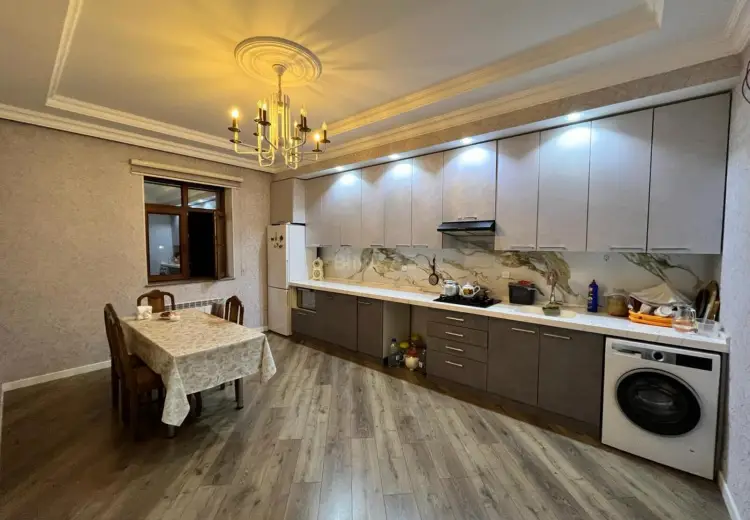215 000 AZN - 5 otaqlı mənzil Satılır, Mehdiabad, Abşeron