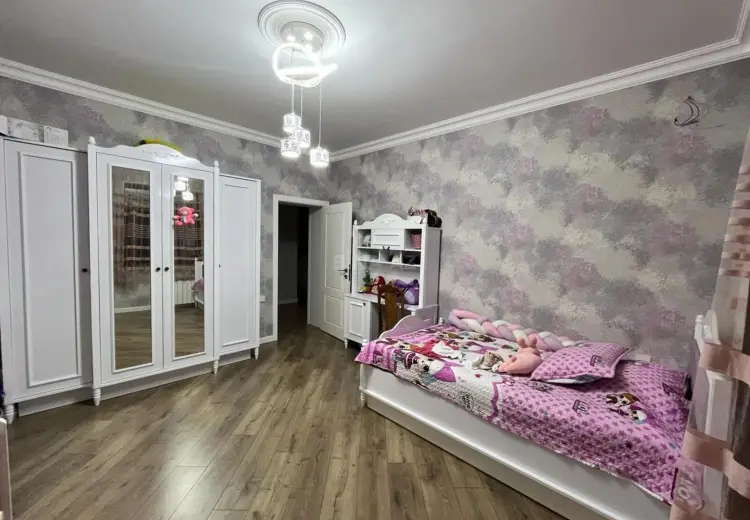 215 000 AZN - 5 otaqlı mənzil Satılır, Mehdiabad, Abşeron