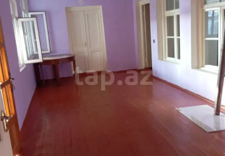 280 AZN - 3 otaqlı mənzil Kirayə (aylıq), Şəki