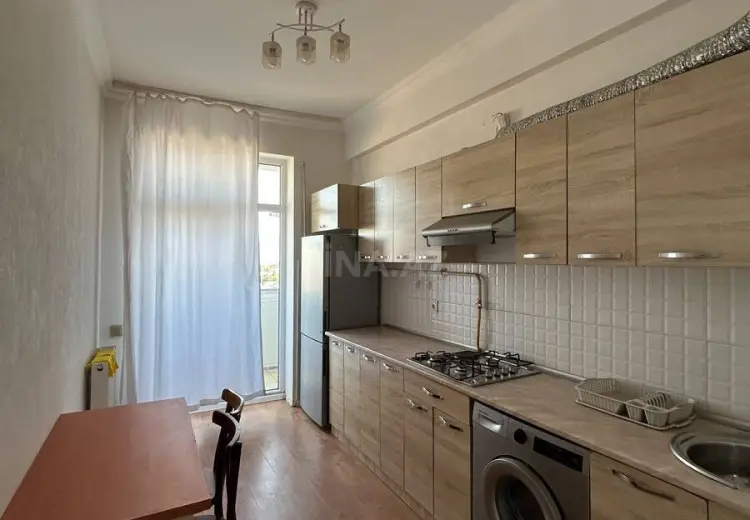 500 AZN - 3 otaqlı mənzil Kirayə (aylıq), Gəncə
