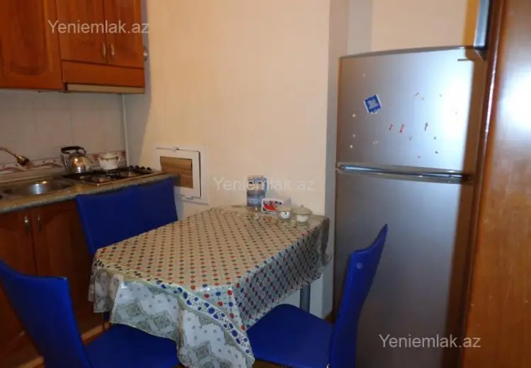 1 000 AZN - 3 otaqlı mənzil Kirayə (aylıq), Montin qəs., Nərimanov, Bakı