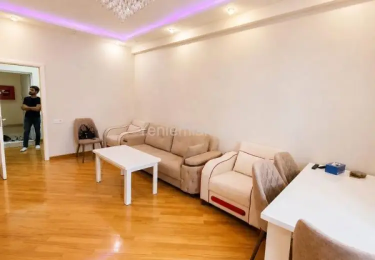 850 AZN - 2 otaqlı mənzil Kirayə (aylıq), Xətai, Bakı