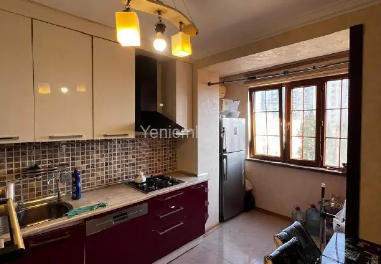 210 000 AZN - 3 otaqlı mənzil Satılır, Badamdar qəs., Səbail, Bakı