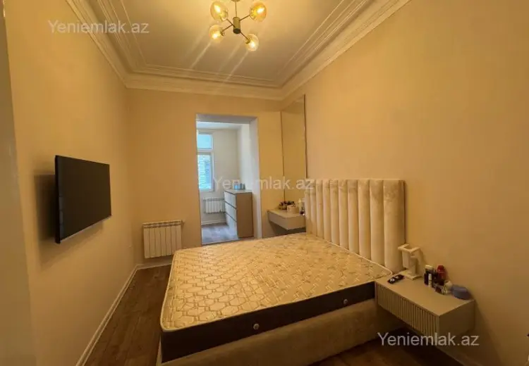 240 000 AZN - 2 otaqlı mənzil Satılır, Yasamal qəs., Nizami, Bakı