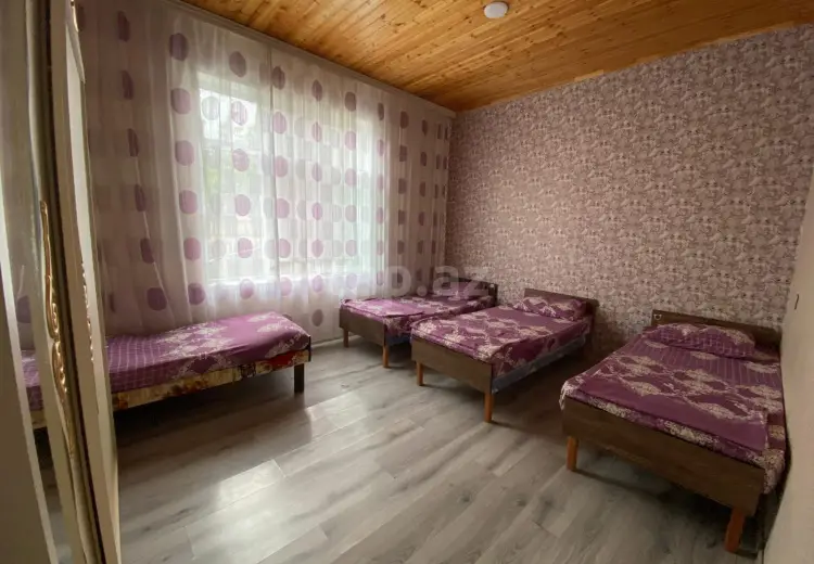 100 AZN - 3 otaqlı mənzil Kirayə (aylıq), Quba