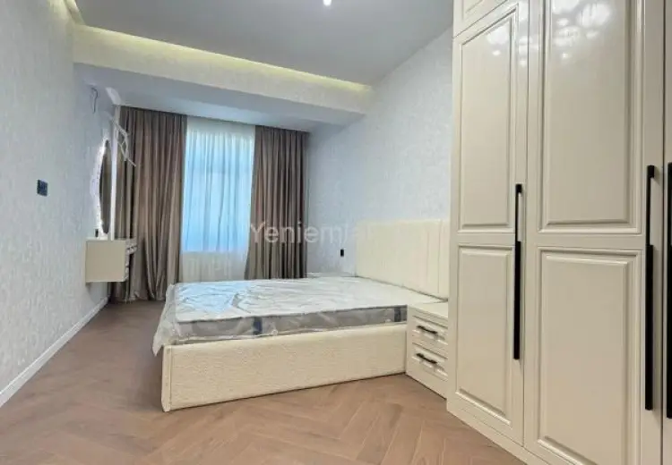 267 000 AZN - 3 otaqlı mənzil Satılır, Nizami, Bakı
