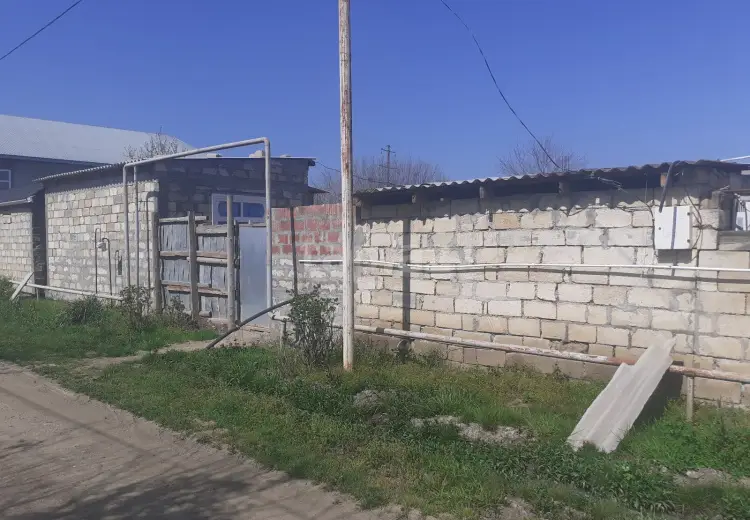 42 000 AZN - 6 otaqlı mənzil , Cəlilabad