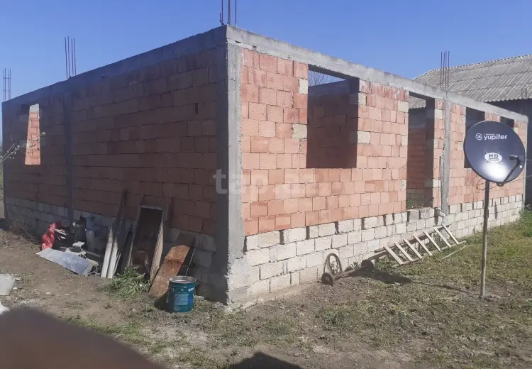 42 000 AZN - 6 otaqlı mənzil , Cəlilabad