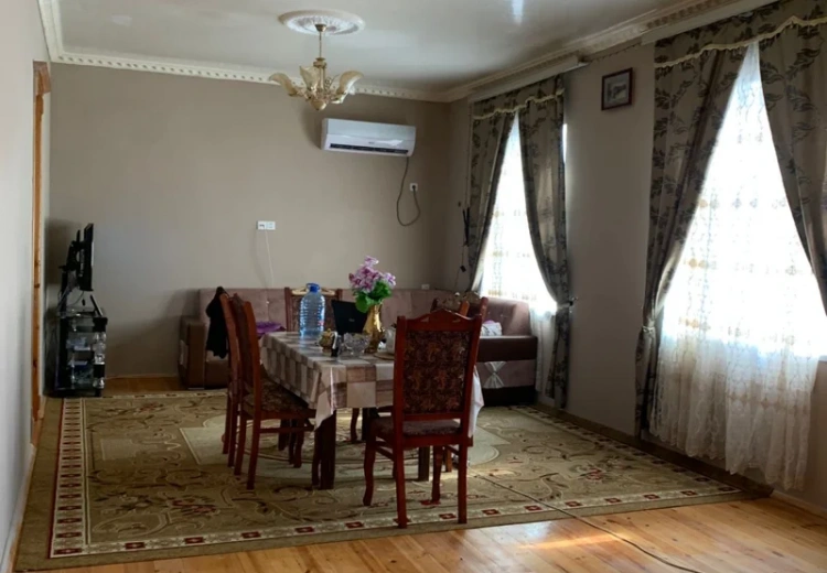 63 000 AZN - 7 otaqlı mənzil Satılır, Biləsuvar