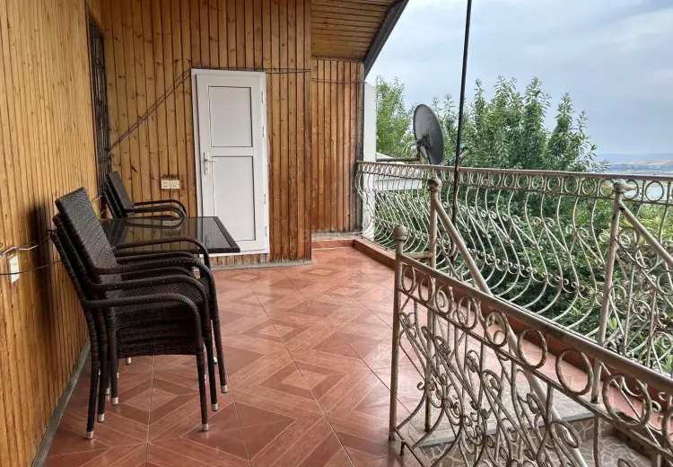 100 AZN - 5 otaqlı mənzil Kirayə (aylıq), Şamaxı